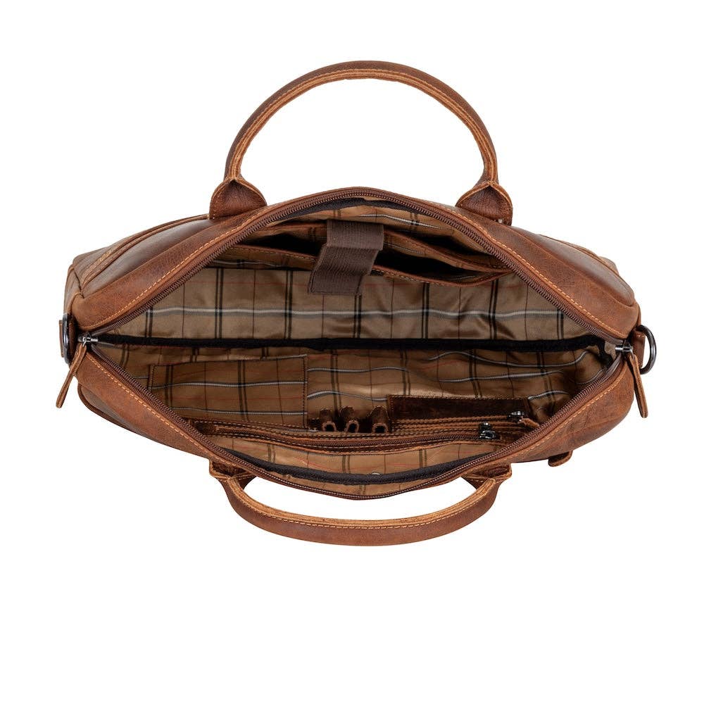 Wildera Leather “Regent” Laptop Bag – Premium Full-Grain Leather Briefcase (17")