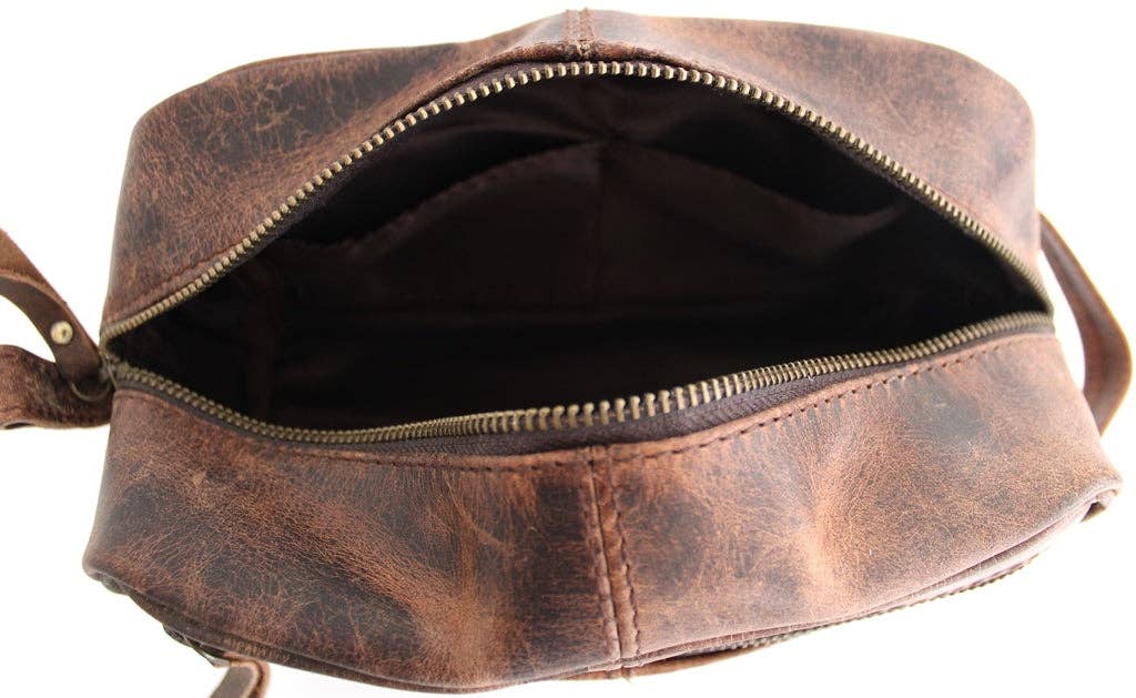 Quality Full Grain Genuine Hunter Leather Toiletry Bag Style No:31009